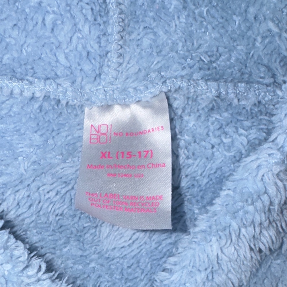 No Boundaries Light Blue Fuzzy Sweater Set - Picture 2 of 7
